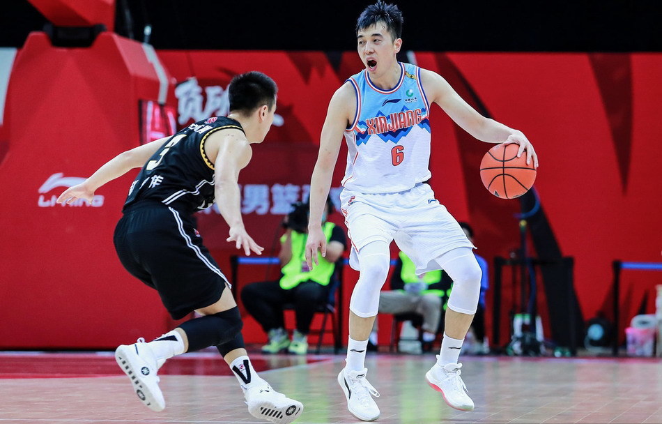 九游游戏关于费德勒与40激战掘金分钟，大比分获胜胜负难料！，Rookie焦点对战全场沸腾不已的信息